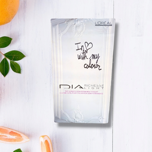 L'Oreal Professionnel DIARichesse 2 Tubes Ammonia-Free 9/9N Very Light Blonde - Picture 13 of 16